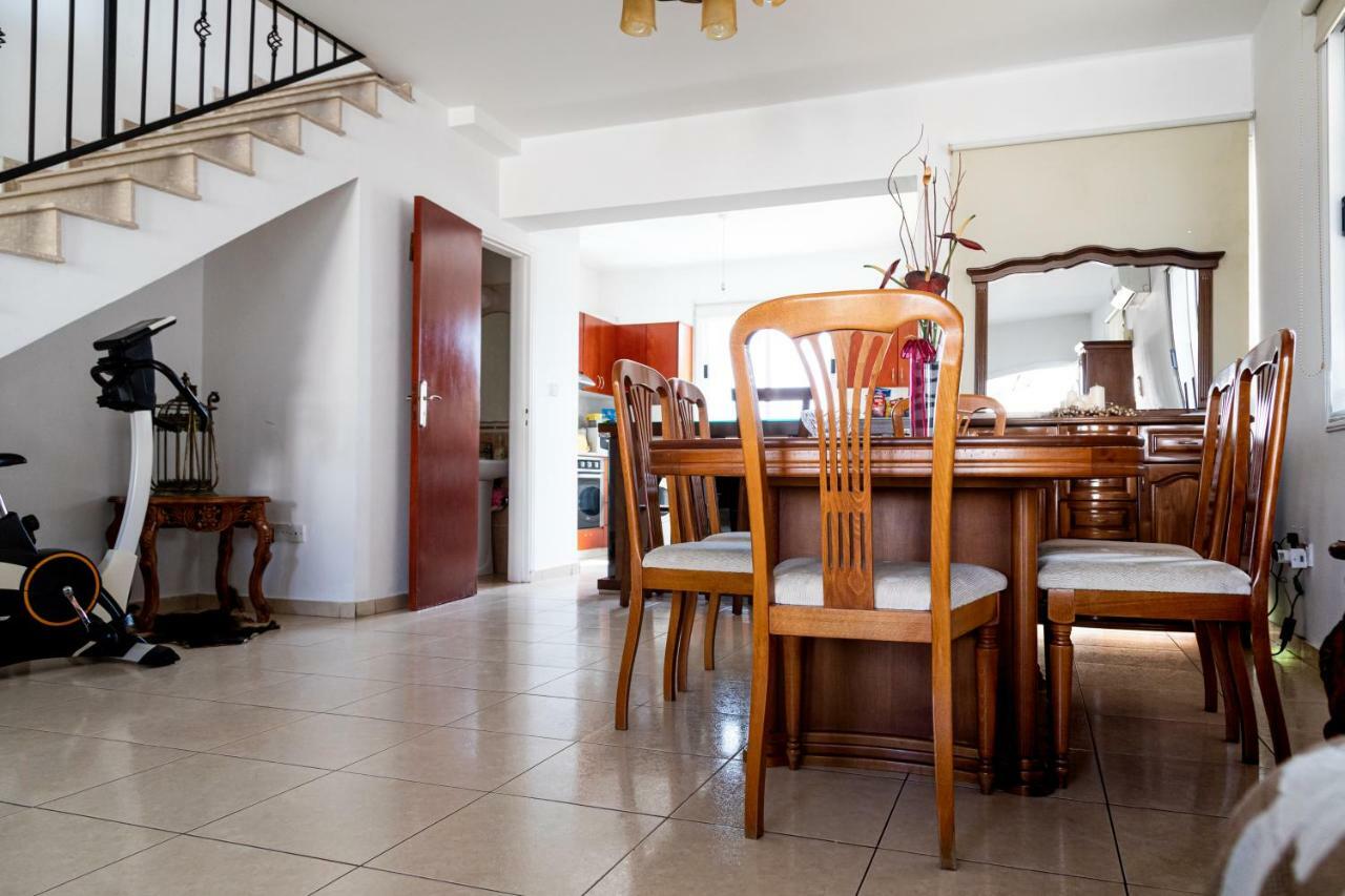 Villa Nikoleta House Emba Esterno foto