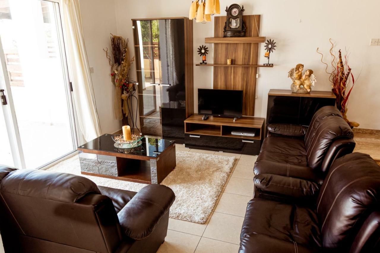 Villa Nikoleta House Emba Esterno foto
