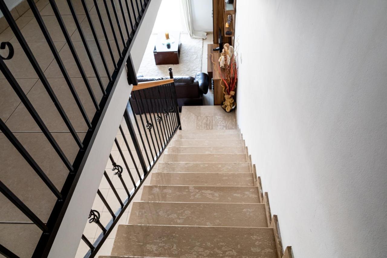 Villa Nikoleta House Emba Esterno foto